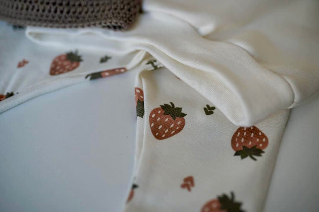 Beerentraum Set 🍓 - Sweater + Leggin