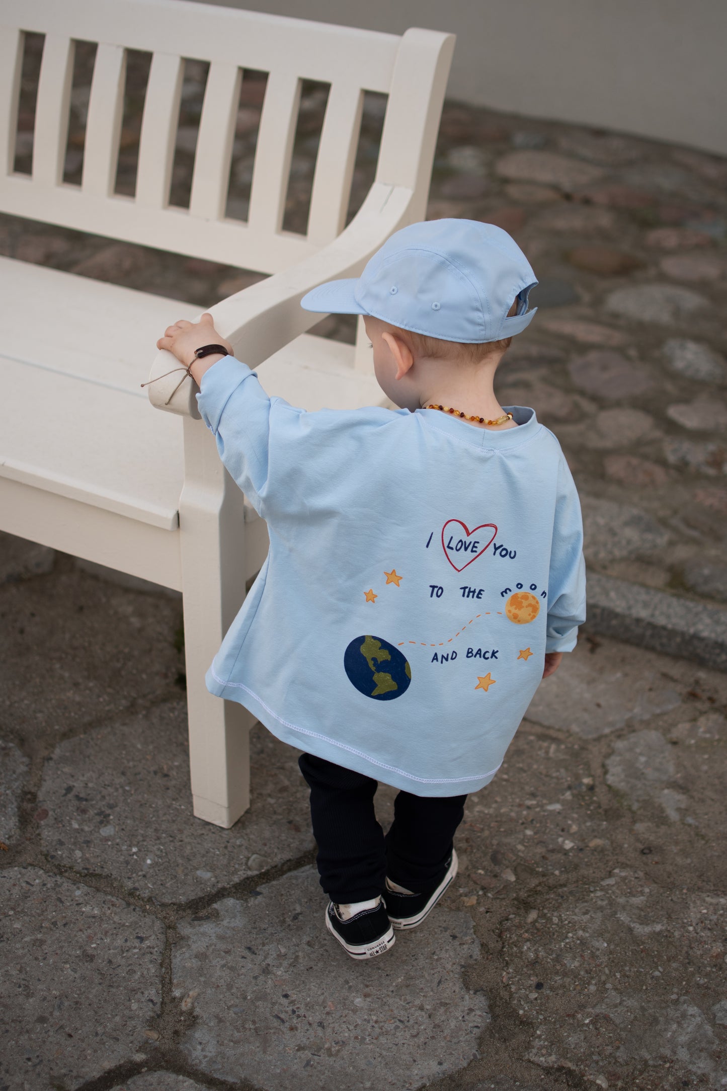 Oversize-Shirt „To the Moon and Back“