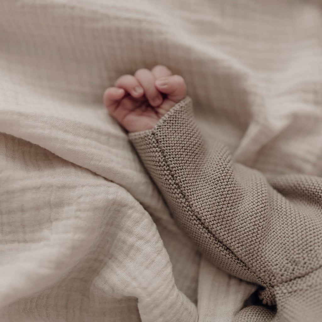 Newborn Organic Caramel Set 🤎 – Leggin + Cardigan