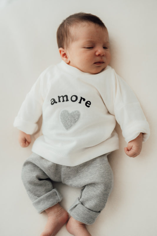 Amore Set Herz 🤍 - Langarmshirt + Leggin + Beanie