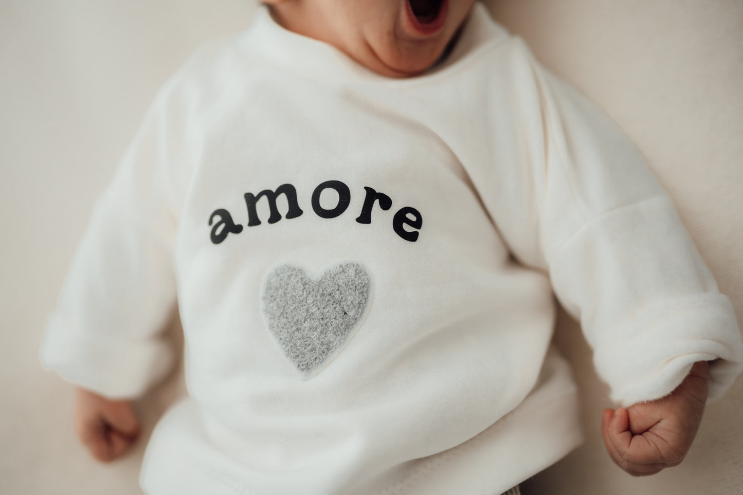 Amore Set Herz 🤍 - Langarmshirt + Leggin + Beanie