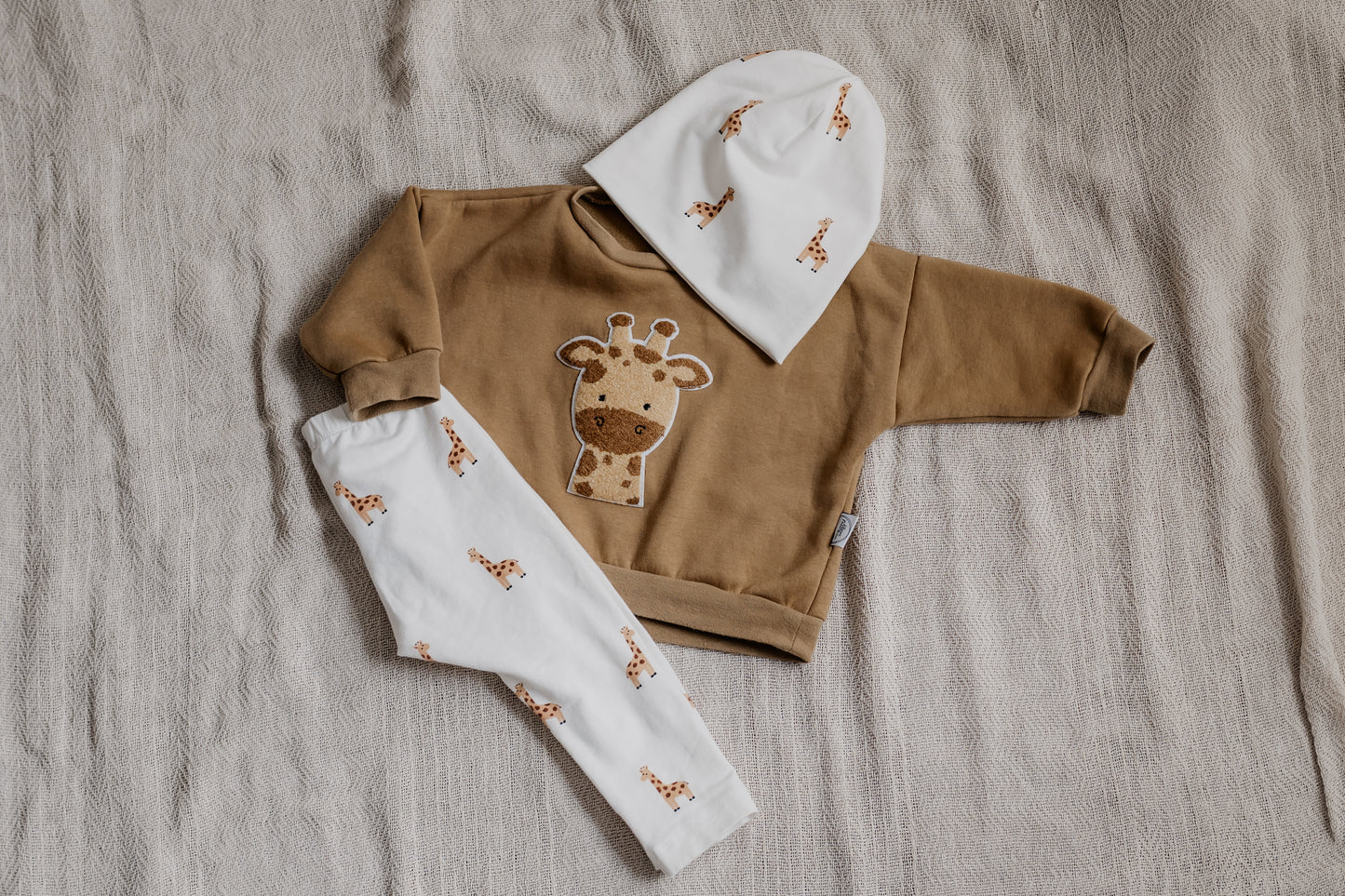 Giraffen Set 🦒 - Sweater + Hose + Mütze