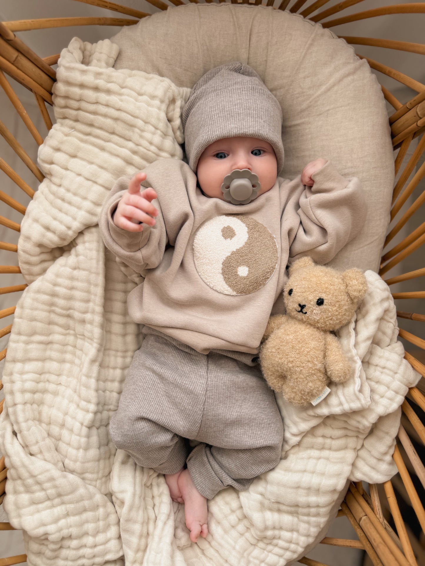 Yin-Yang Set 🤎🤍